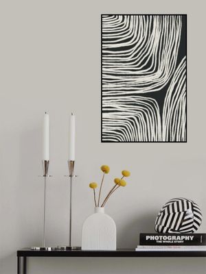 Monochrome Organic Wavy Lines