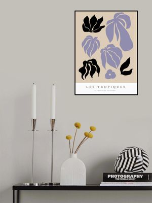 Tropical Leaves Dance