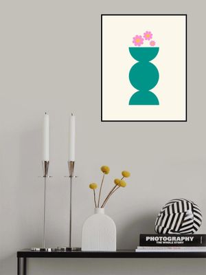 Geometric Pot &amp; Flowers