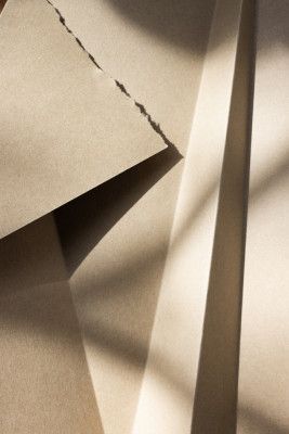 Papers and Shadows 7