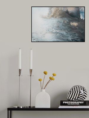 Neutral Tones - Motion