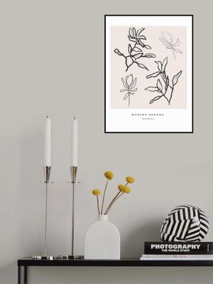 Elegant Sketch Flora