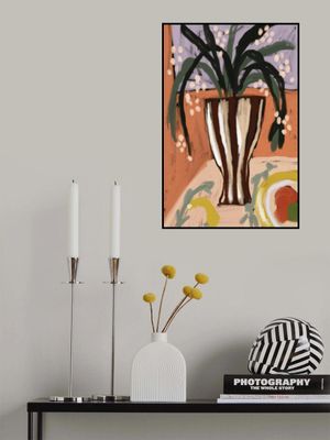 Striped Vase Harmony