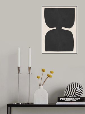 Black expressive form 2