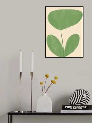 Minimal Green Blossom