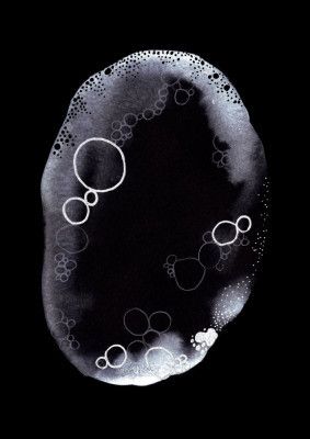 Monochrome Bubble Essence