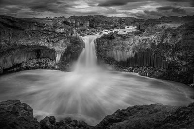 Icelandic shadow play
