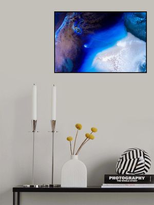 Vibrant Blue Ocean - Sapphire Haven