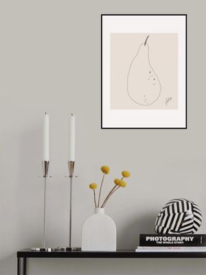 Minimalist Pear
