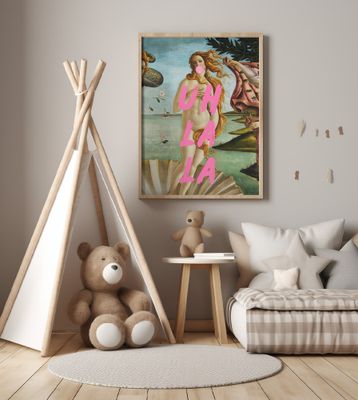 The Birth of Venus by Sandro Botticelli / Uh La La