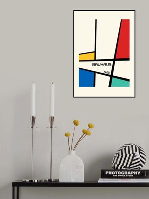 Bauhaus Geometric Design Retro