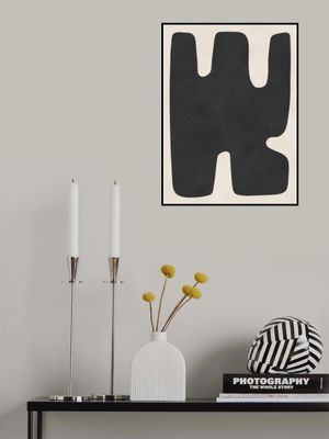 Black expressive form 1