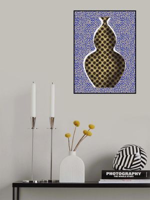 Dotted Vase Silhouette