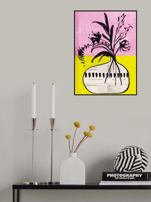 Pink and yellow minimalist bouquet