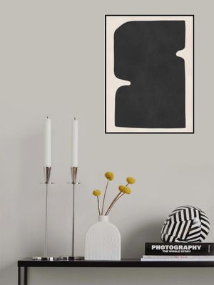 Black expressive form 5