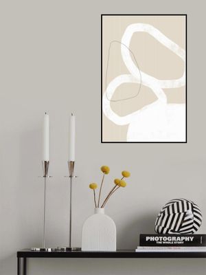 Intertwined Organic Shapes