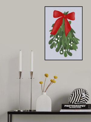 Festive Mistletoe Charm