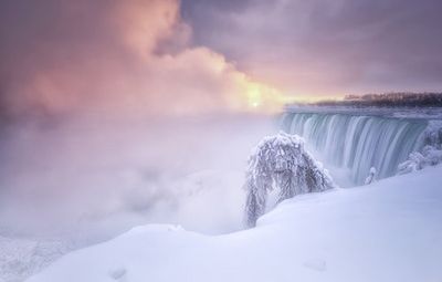 Sunrise at Niagara Falls