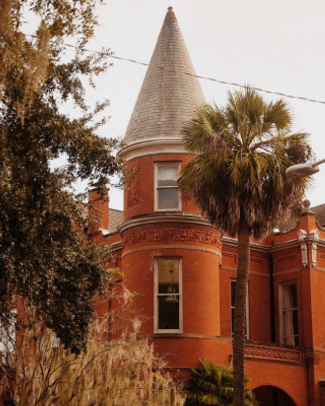 The Mansion on Forsyth Park