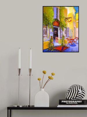 Sunny Courtyard Cafe