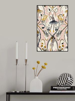 Gothic fashionista antique white pattern