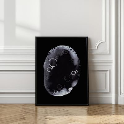 Monochrome Bubble Essence