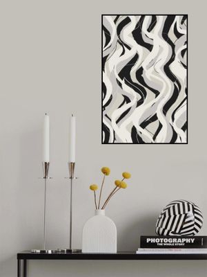 Curved Monochrome Waves