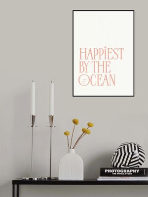 Happiest by the ocean - summer handlettering text &amp; quote