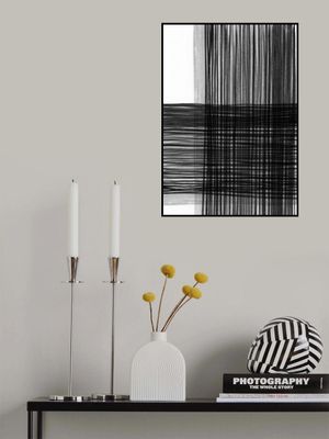 Intersecting Vertical And Horizontal Black Lines