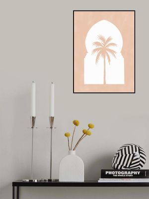 Palm Silhouette Arch