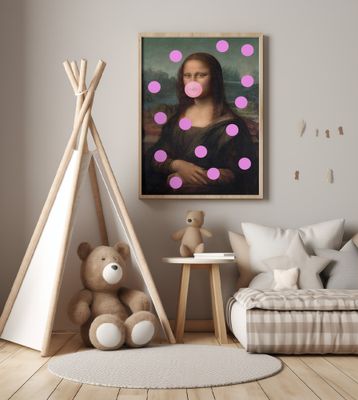 Mona  Lisa Pink Dots