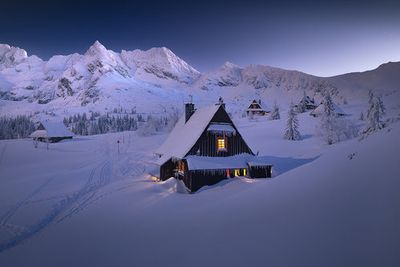 Winter Hut