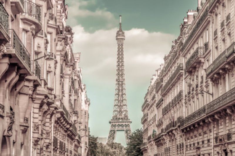 Parisian Flair | urban vintage style