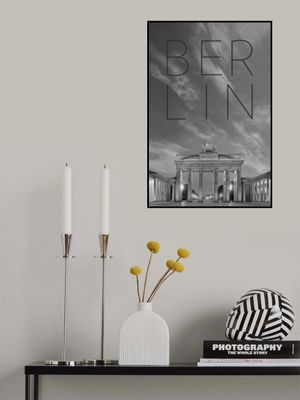 BERLIN Brandenburg Gate | Text &amp; Skyline