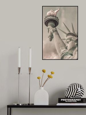NEW YORK CITY Statue of Liberty | urban vintage style