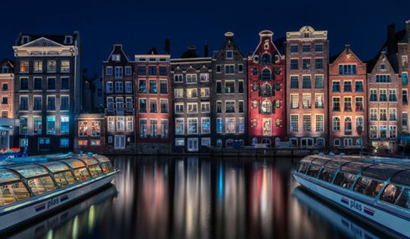 Amsterdam colors