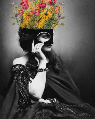 VINTAGE WOMAN WITH FLOWERS