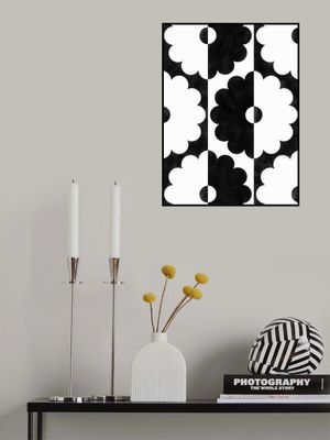 Petal Contrast Dance