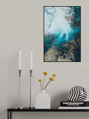 Abstract Currents - Clear Waters