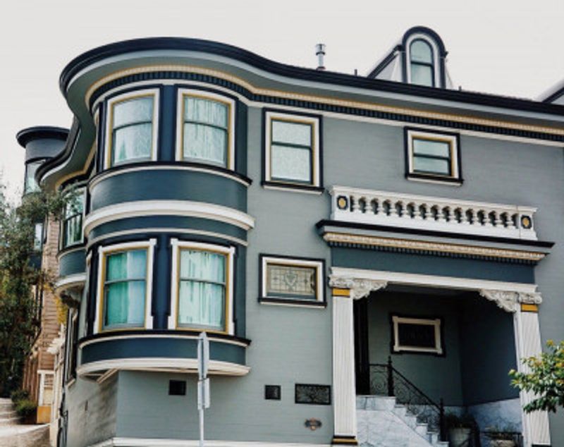 The Russian Hill House