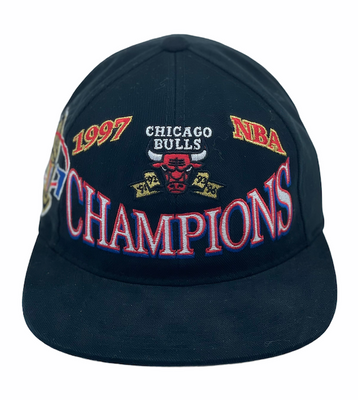 Champions Deadstock Chicago Bulls Black Snapback - Fri frakt