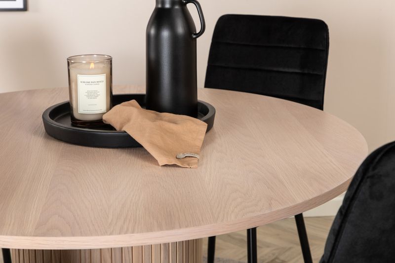 Venture Home Bianca & Windu Runt Matbord ⌀110 Vitputsad + 4 st Matstolar Svart