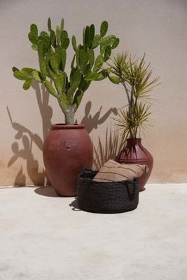 Bazar Bizar Les Quatre Mains Korgar - Svart - L