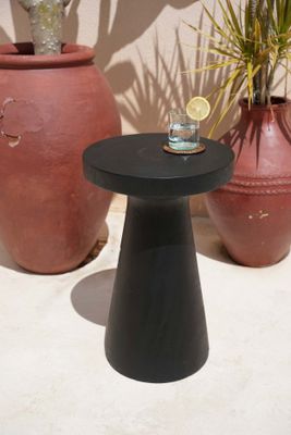 Bazar Bizar The Fiji Sidobord - Svart