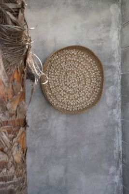 Bazar Bizar The Costa Shell Plate Väggdekoration - Naturvit - M