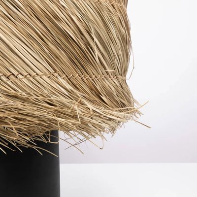 Bazar Bizar The Pandan bordslampa - svart natur