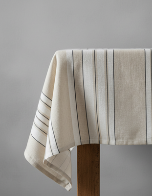 Bazar Bizar The Provence Duk - Naturlig Svart Vit - 150x300 cm