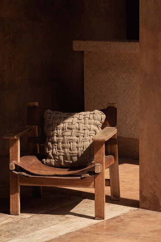 Bazar Bizar The Linen Crosier Kuddfodral - Natur