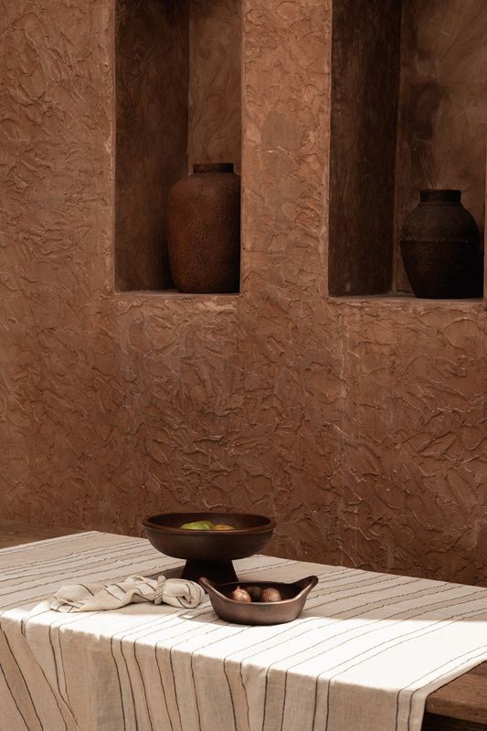 Bazar Bizar The Provence Duk - Naturlig Svart Vit - 150x300 cm