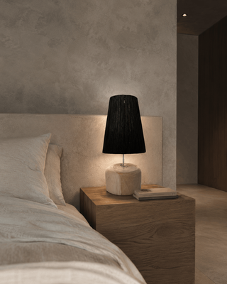 Bazar Bizar Bordslampa i Teak och Raffia - Natursvart